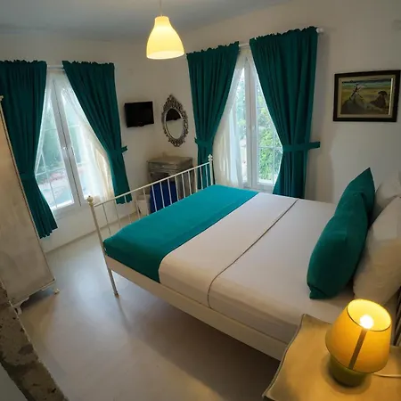 Otel Adelfia