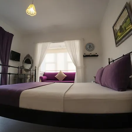 Otel Adelfia 2*