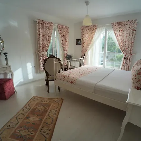 Adelfia Hotel Alaçatı